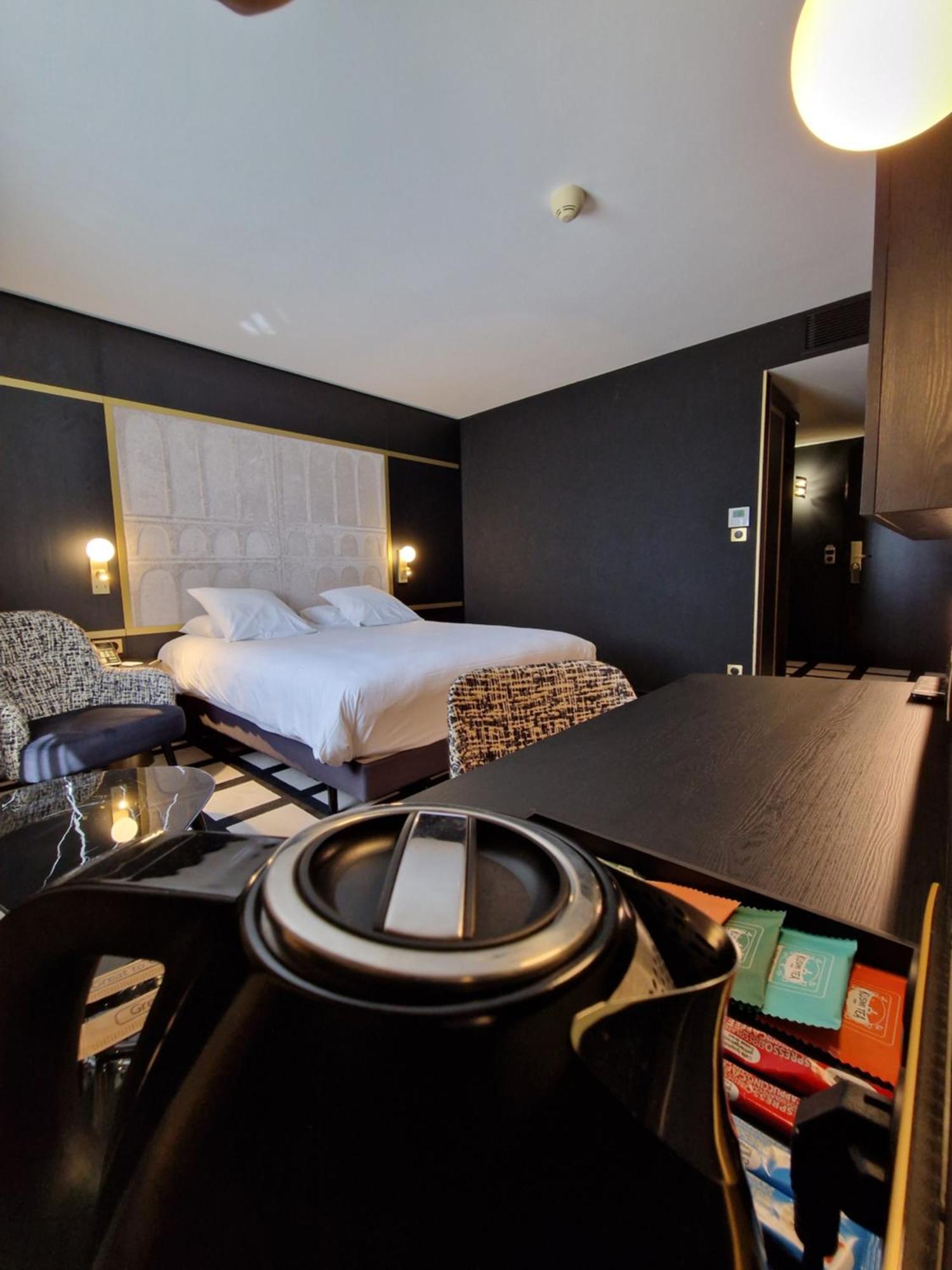 Mercure Orleans Centre Bords De Loire Exteriör bild
